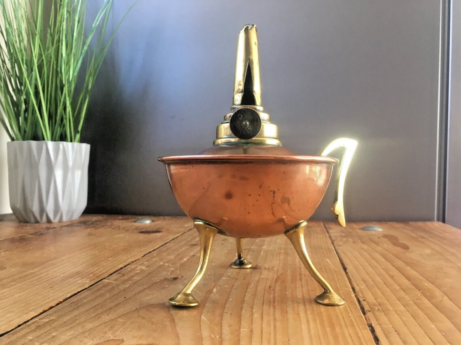 photo vintage Superb C1890 Antique Arts & Crafts Copper & Brass Oil Lamp Burner W.A.S Benson