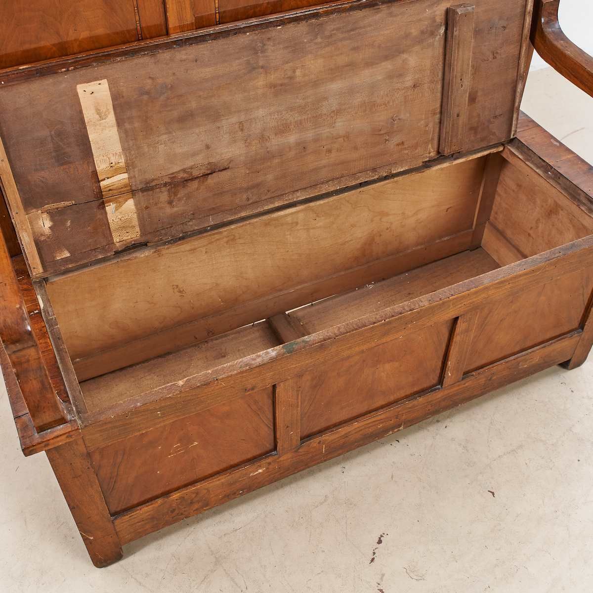 Early 1900s Bench In Walnut, Antique photo for sale