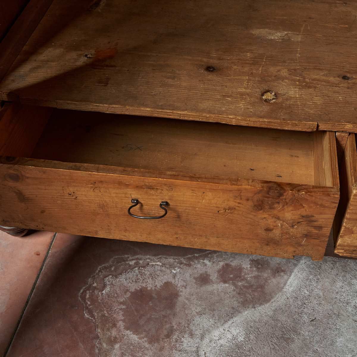 Early 19th Century Cabinet In Walnut Vened Walnut photo vinterior