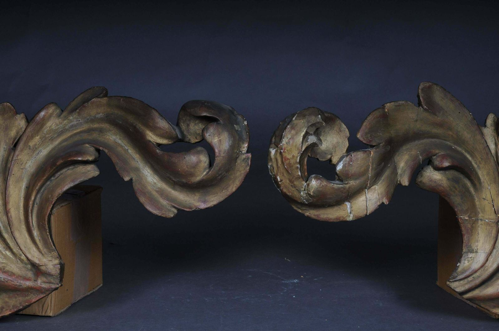 18th Century Museum Baroque Ornamental Element, Supraporte photo furniture