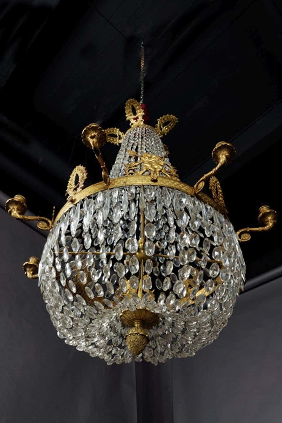 Classic Empire Chandelier, Dreamlike And Noble photo Lighting