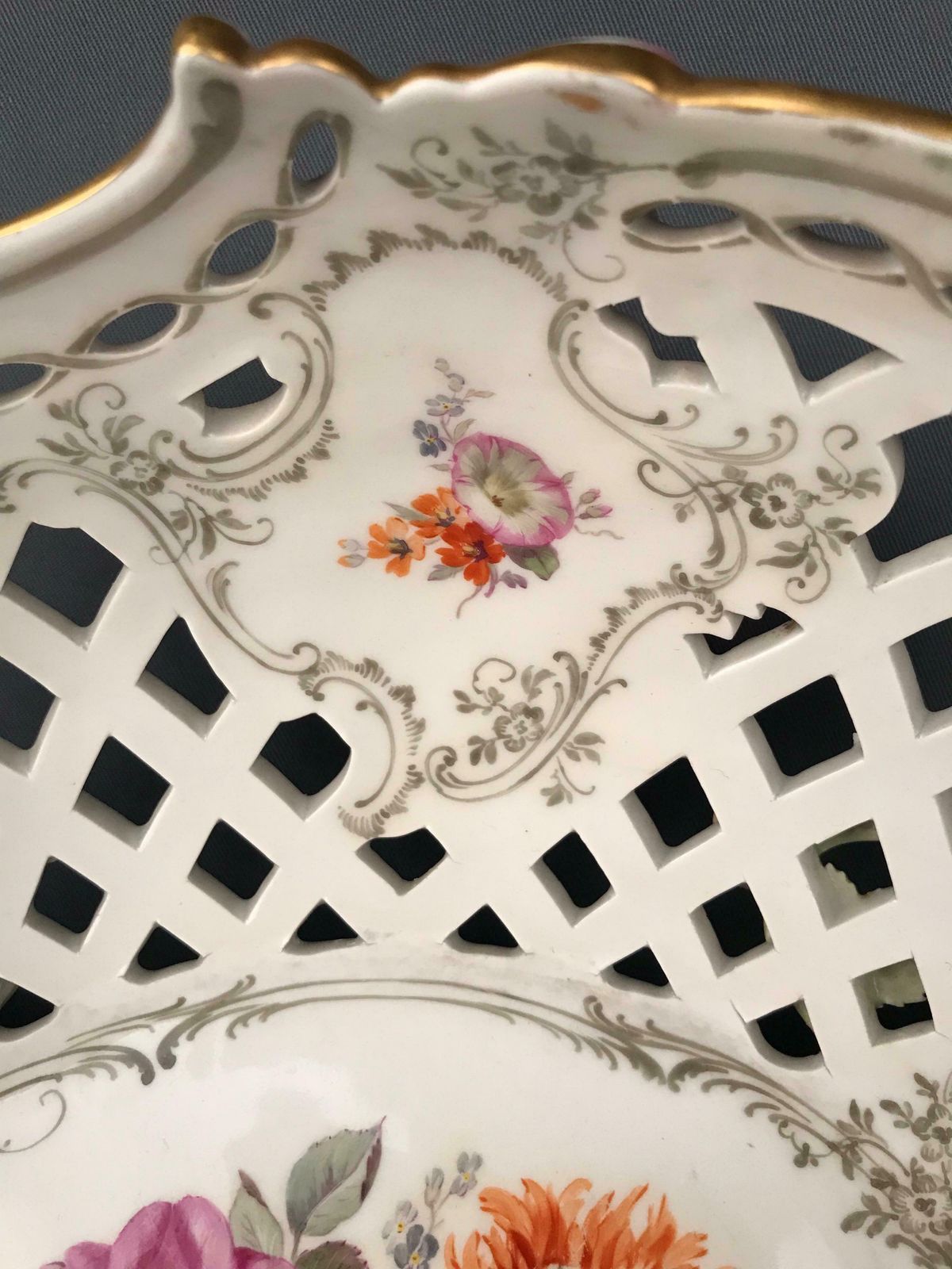 Kpm Berlin Porcelain Fruit Basket Bowl Meissen Hand Painted Flowers photo vinterior