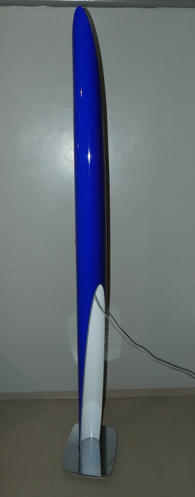photo furniture Shakti Floor Lamp In Acrylic Glass And Polished Steel By Marzio Rusconi Clerici For Kundalini, Italy, 2000s