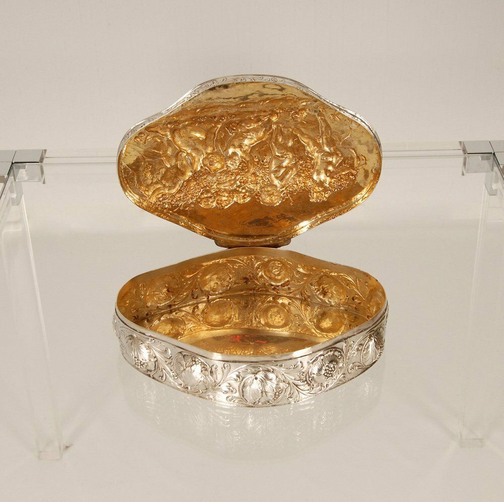 photo vinterior Antique German Jewelry Box In Silver From J.D.Schleißner & Söhne