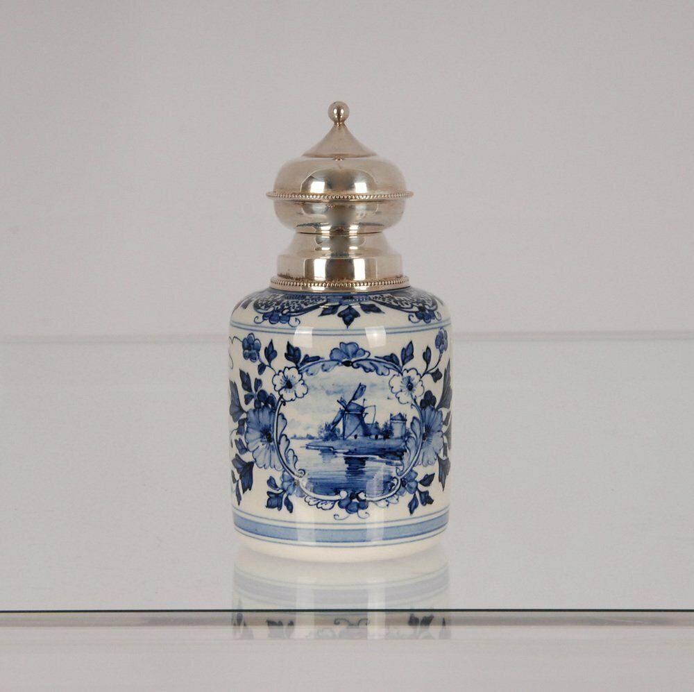 Dutch Blue And White Delftware Plates, Tea Caddy & Wanli Crow Cups, 1950s, Set Of 5 photo vintage