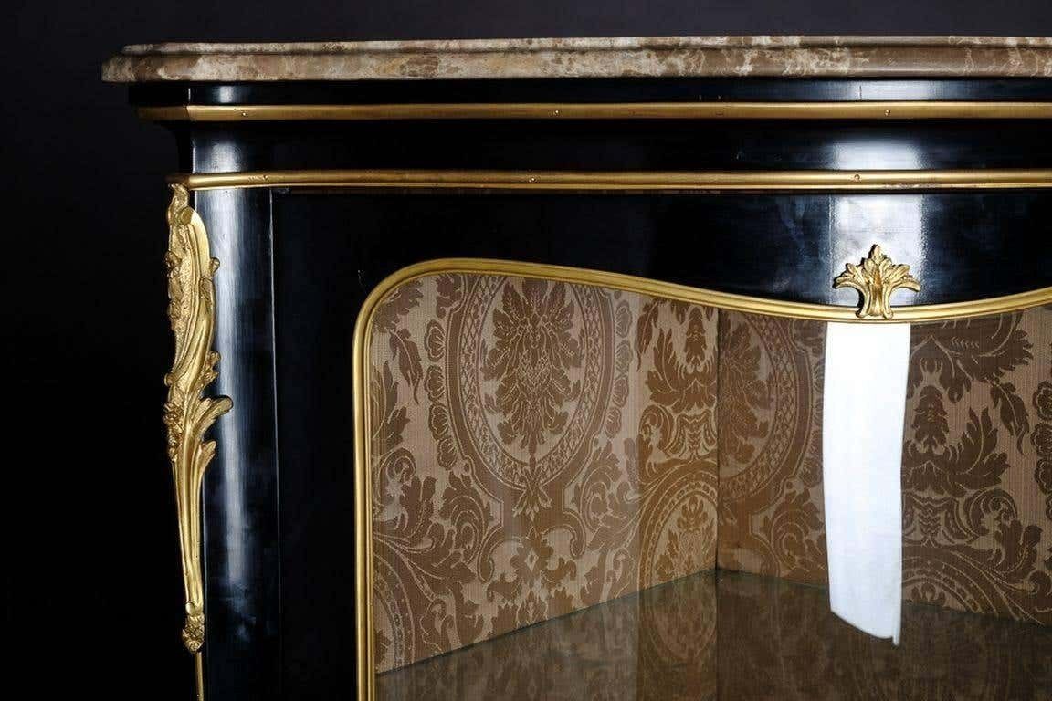 20th Century Louis XV Style Piano Black Corner Vitrine photo Furniture