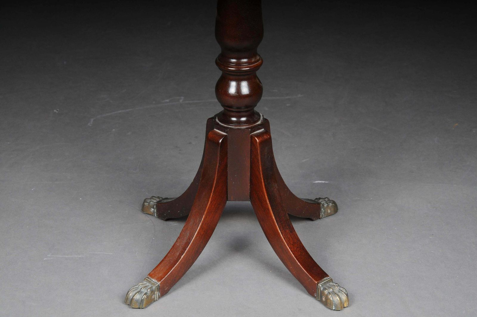 English Folding Table / Side Table / Table, 20th Century photo 722.0
