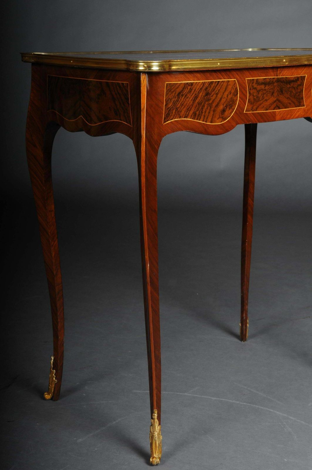 Petite French Ladies Desk In Quinze Style photo buy
