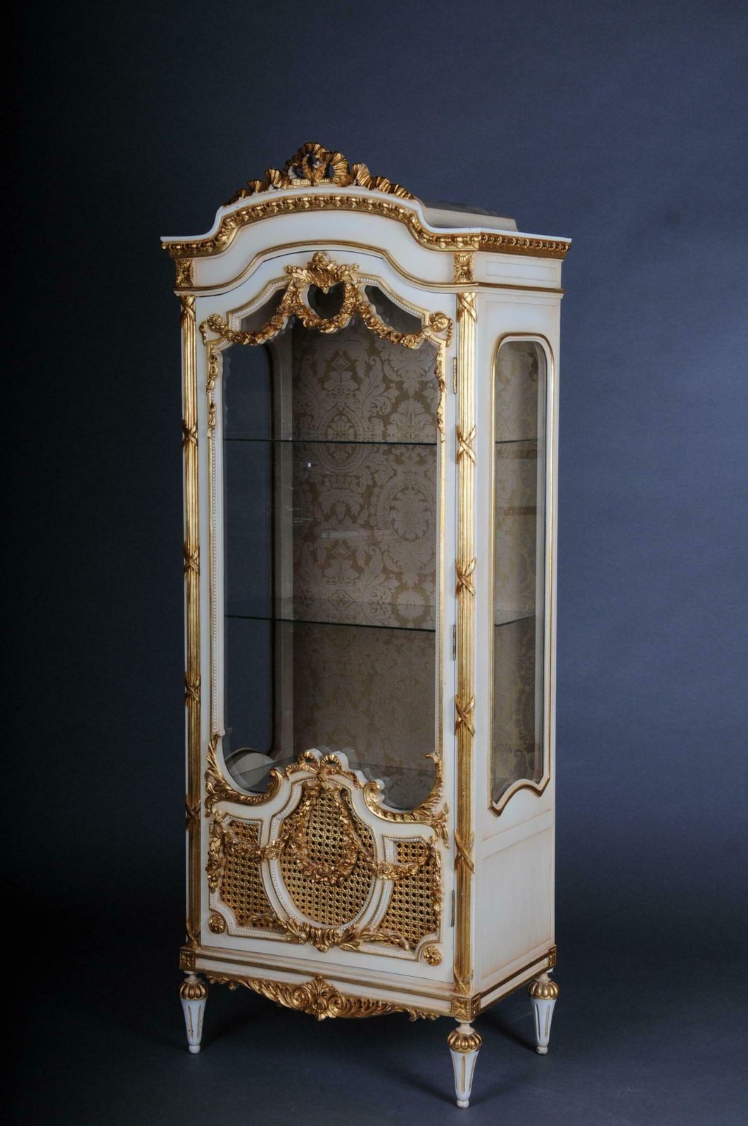 6419.0 20th Century Elegant French Louis XVI Style Showcase photo