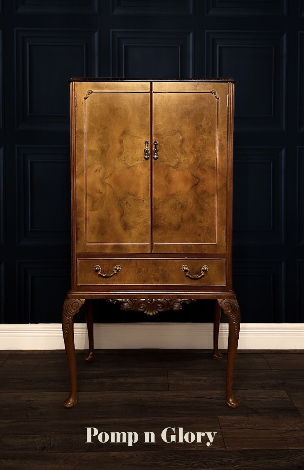 Vintage Queen Anne Drinks / Cocktail Cabinet With Pullout Mixing Shelf photo furniture