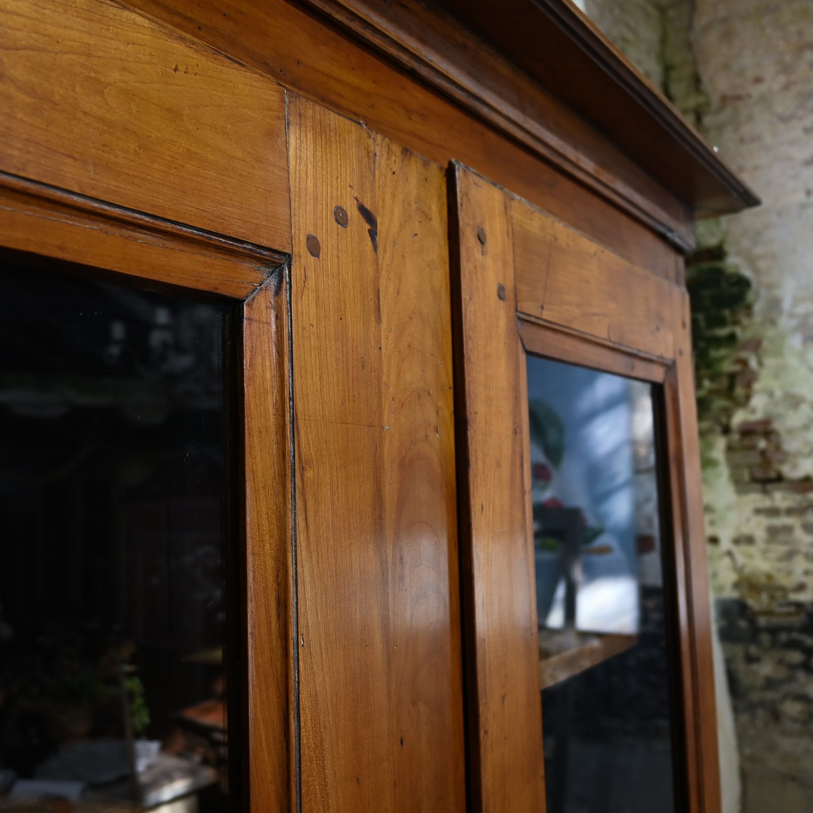 photo vinterior A Charming Mid 19th Century French Cherrywood Glazed Cabinet Bookcase