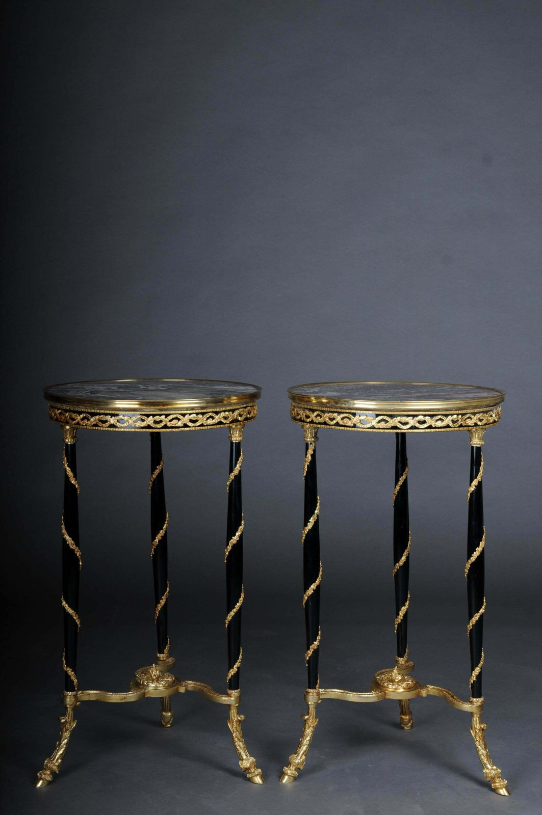 20th Century Majestic Empire Side Table/Gueridon Beechwood, Marble, Round, Black photo 2349.0