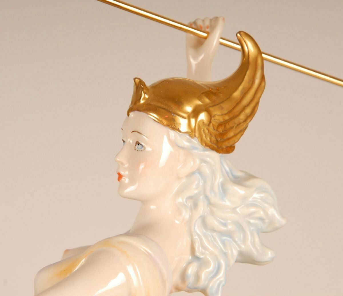 Mid Century Italian Porcelain Sculpture Of Diana The Huntress By Cesare Villari For Capodimonte photo Home Decor