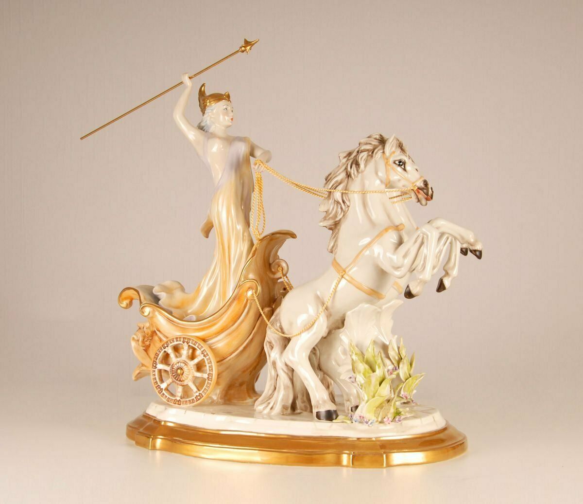 photo for sale Mid Century Italian Porcelain Sculpture Of Diana The Huntress By Cesare Villari For Capodimonte