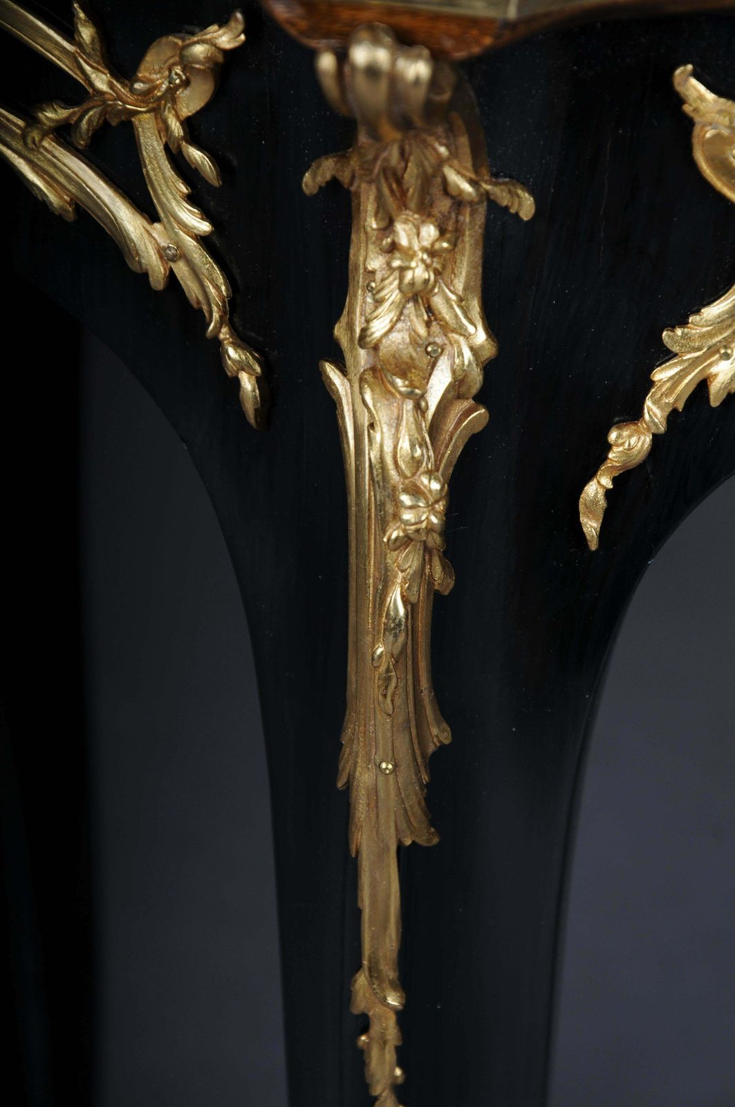 20th Century Royal Side Table After Francois Linke, Paris, Black Gold photo vintage