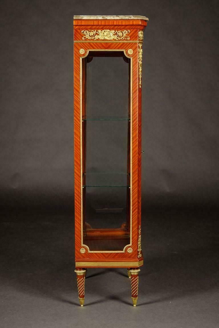 20th Century Louis XVI Style French Vitrine photo Furniture