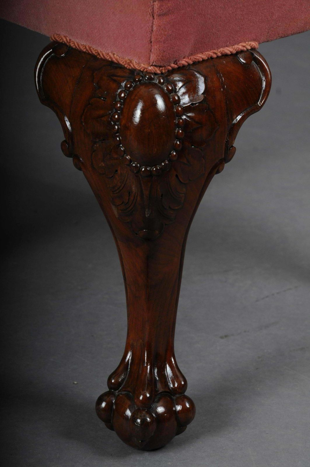 photo furniture Beautiful Set Of 4 English Baroque Chairs, Circa 1880