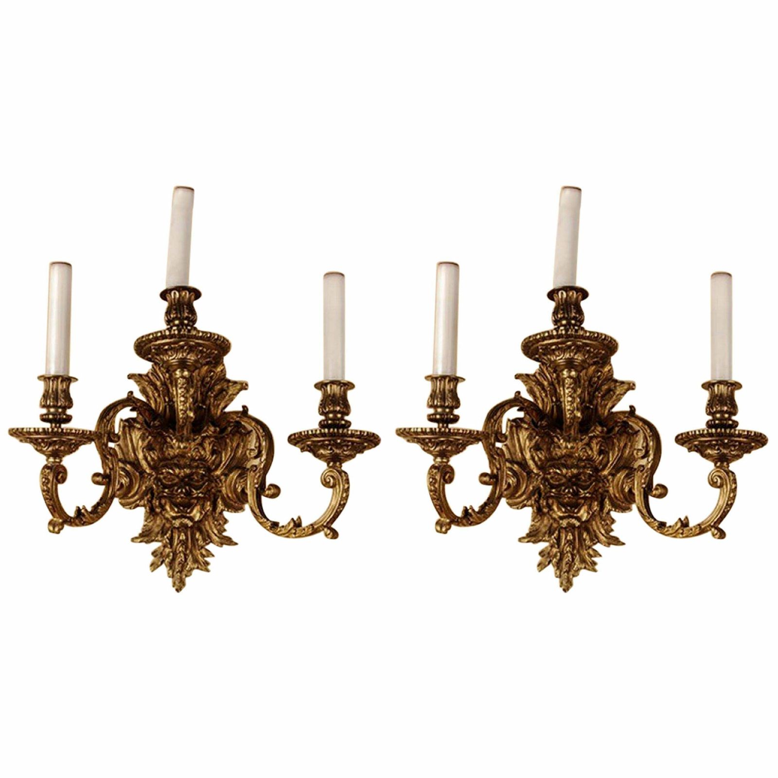 19th Century Regency Louis XV Style Bronze Gilt Pair Of Wall Lights
