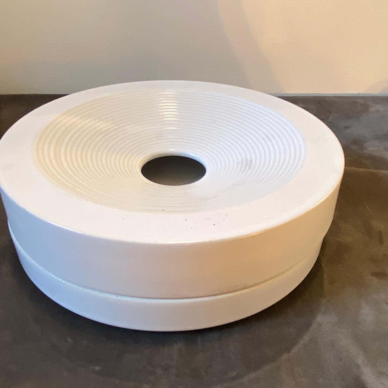 1980s Mangiarotti Style Modernist White Ceramic Round Italian Ashtray photo furniture