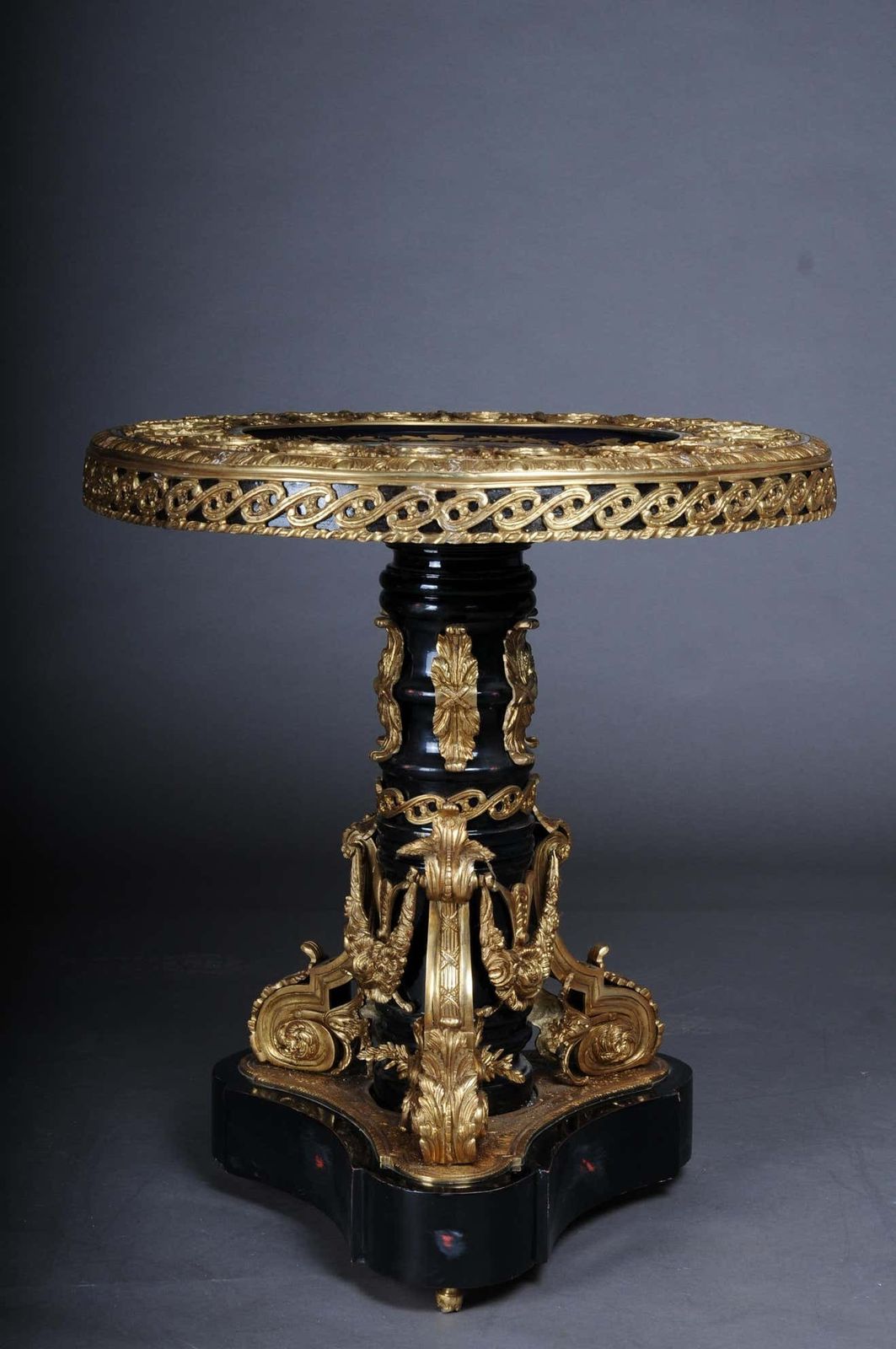 Imperial Centre Table, Frame And Top Mount In Porcelain With Sevres Style Bronze photo Furniture