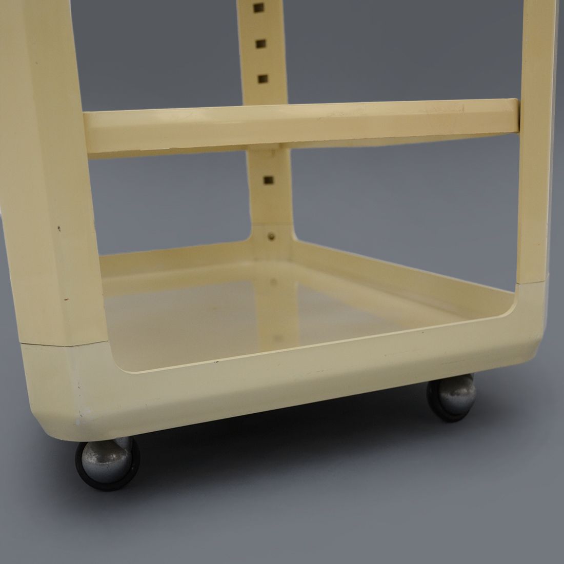 White Bar Trolley By Alberto Rosselli For Kartell, 1970s photo 320.0