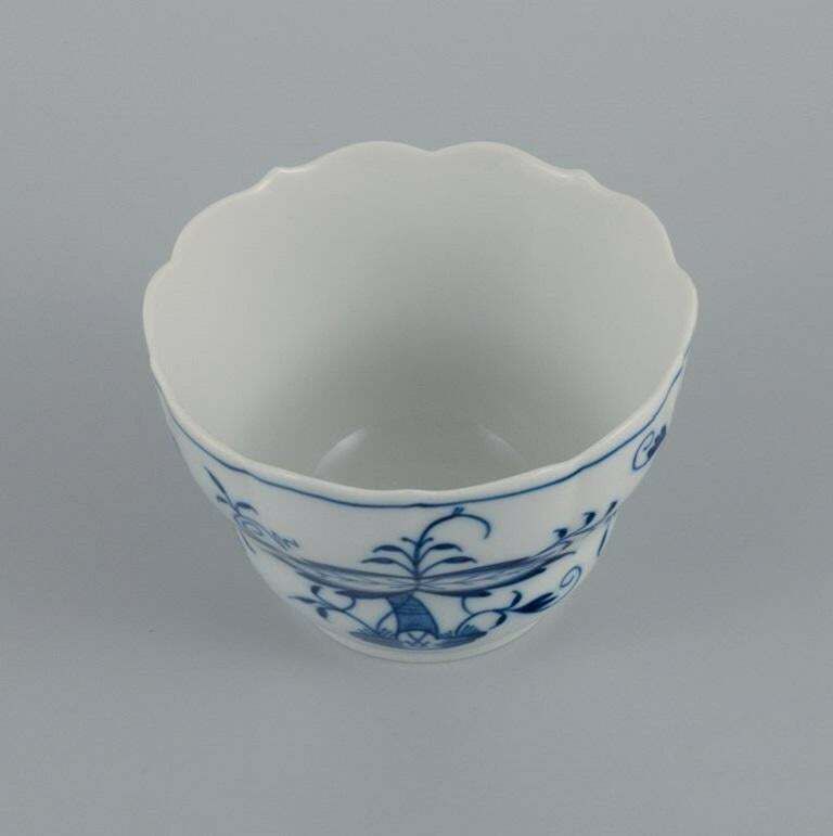 Meissen, Three Pieces Blue Onion, Cup Without Handle, Low Cup And Small Plate photo for sale