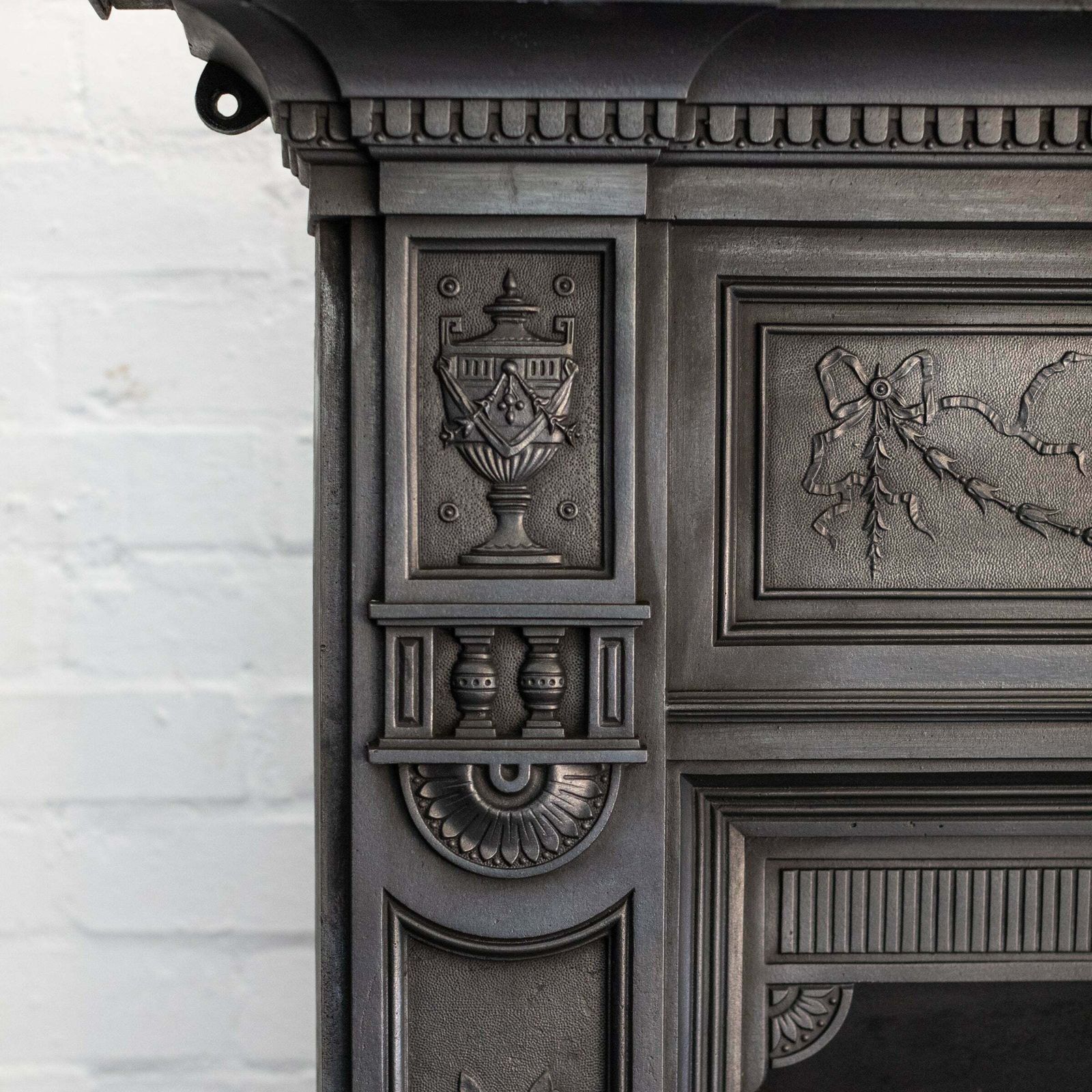 Antique Cast Iron Combination Fireplace photo vinterior