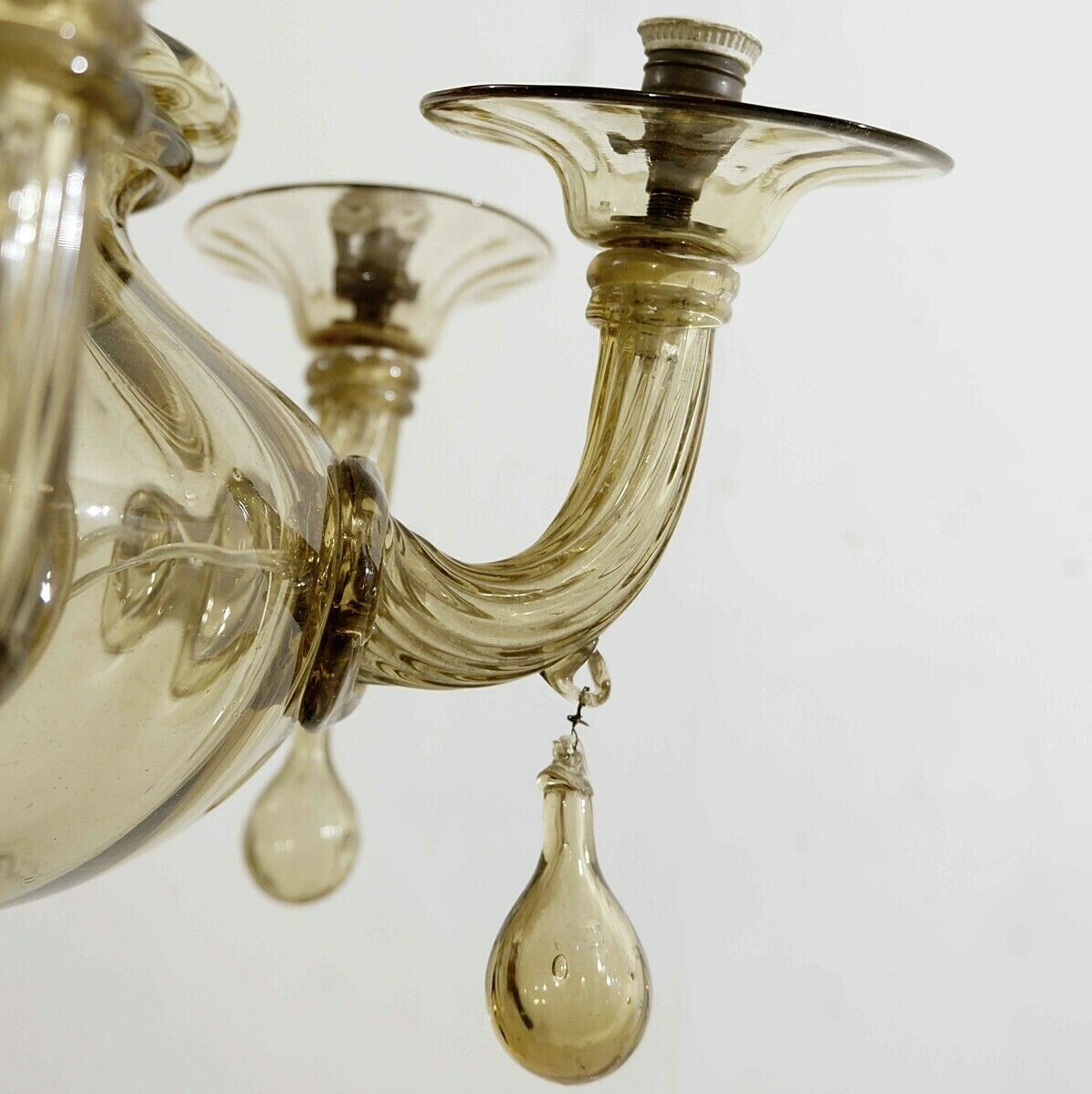Italian Mid Century Murano Glass Chandelier photo vinterior