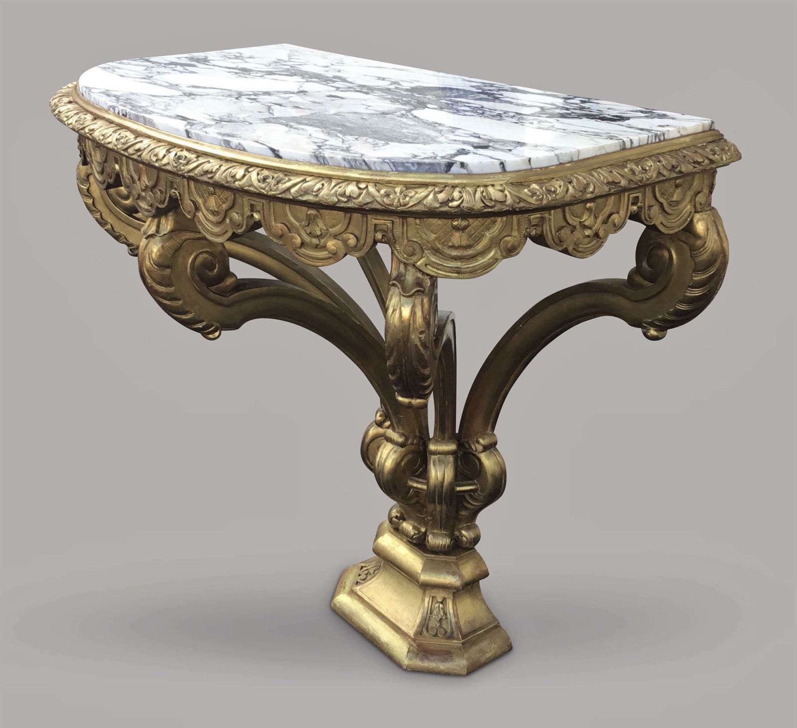 photo vintage Impressive C19th Carved Giltwood Console Table In The Kentian Manner