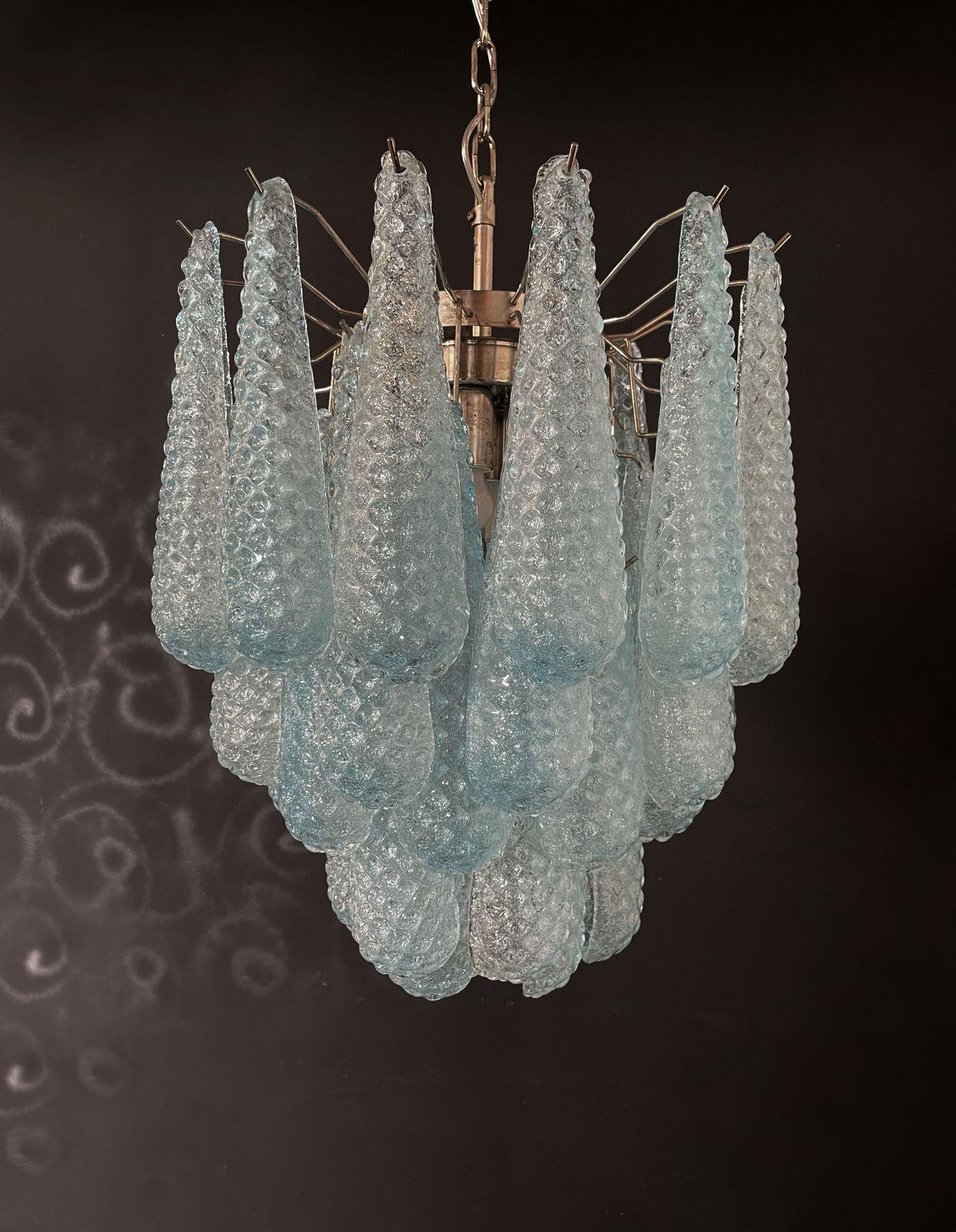 photo vintage Italian Vintage Murano Chandelier 41 Blue Glass Petals Drop