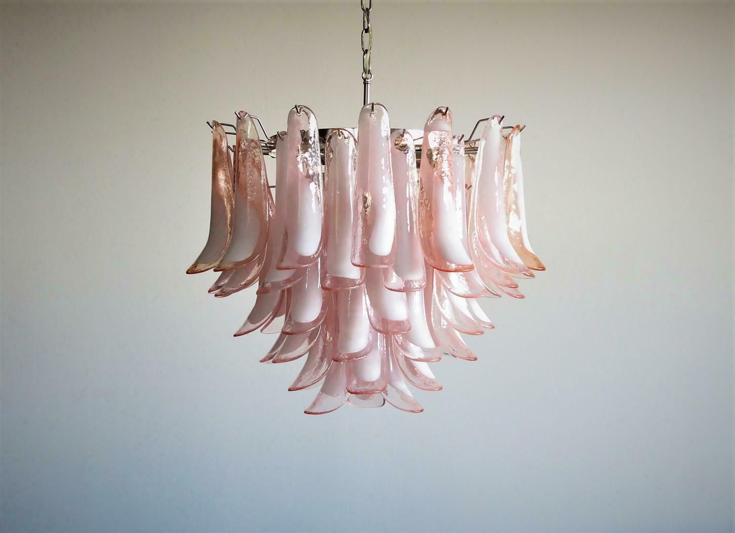 photo furniture Pair Flamingo' Italian Pink Petal Chandeliers, Murano