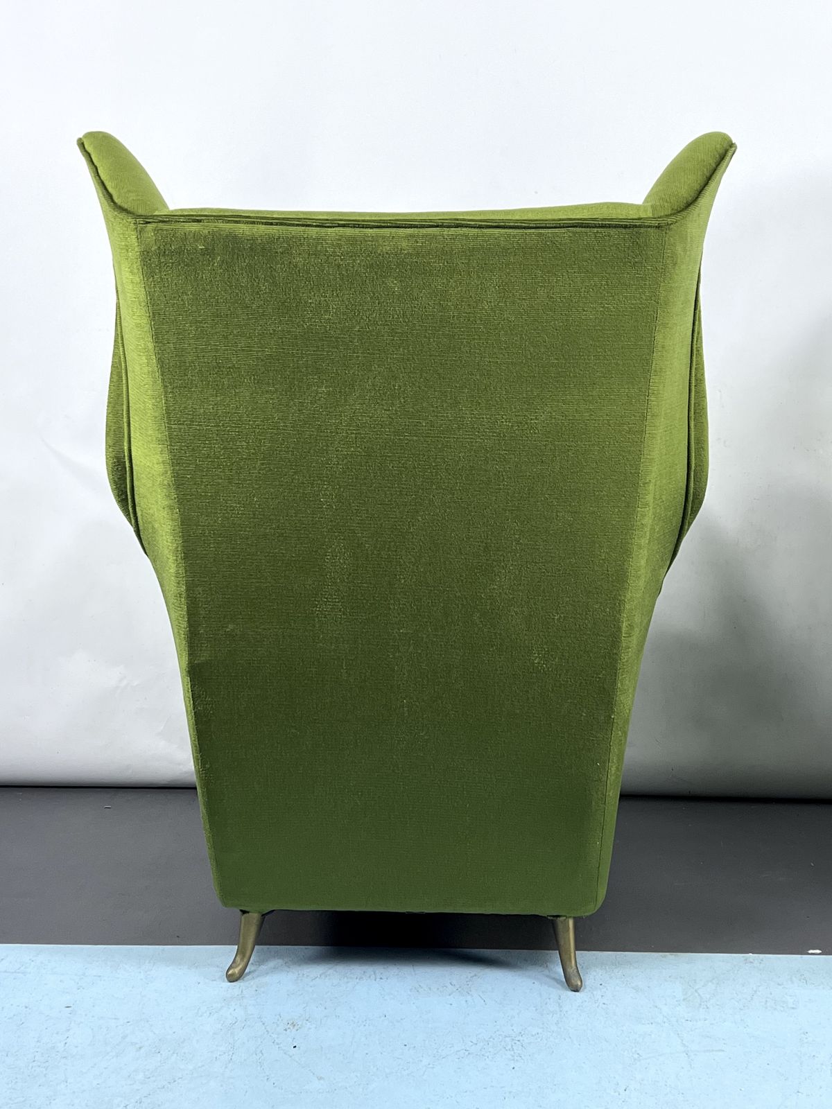 photo for sale Rare Mid Century Italian Green Velvet Isa Armchairs Attributable To Gio Ponti. 50s