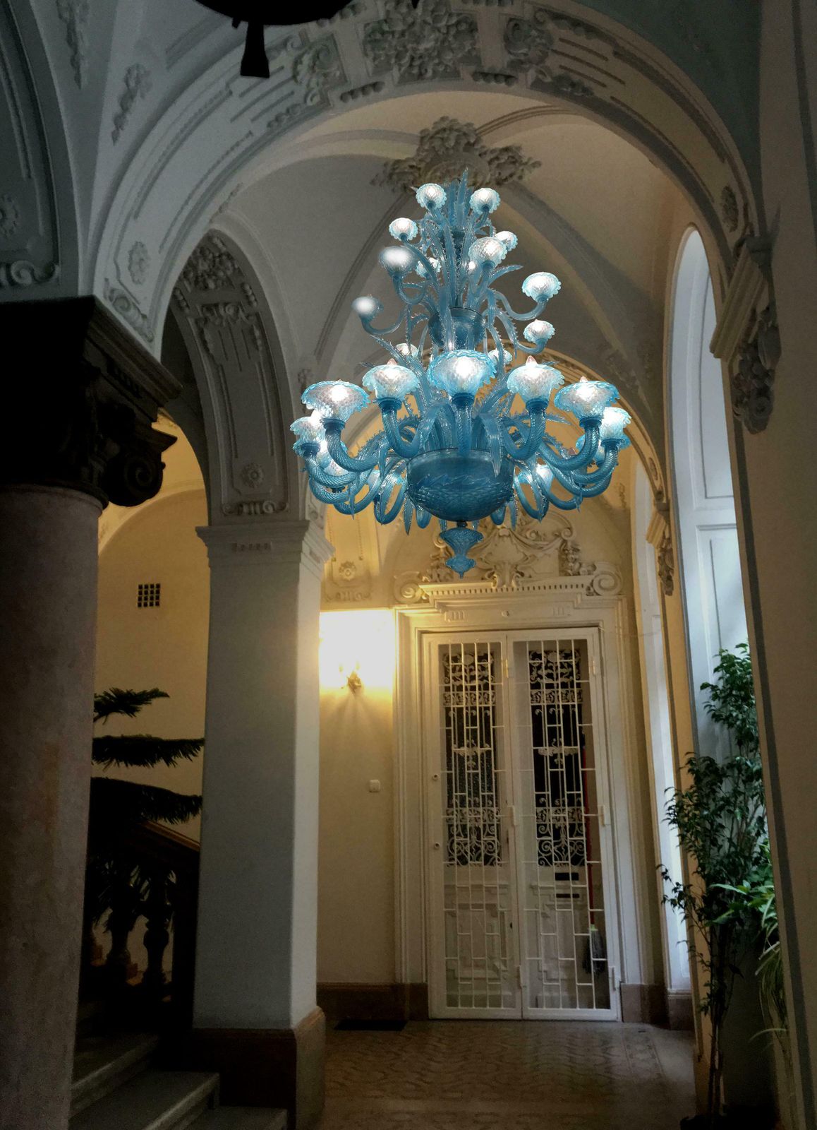 Late 20th Century Murano Glass Italian "Queen Turquoise" Chandelier, 1980s photo Lighting