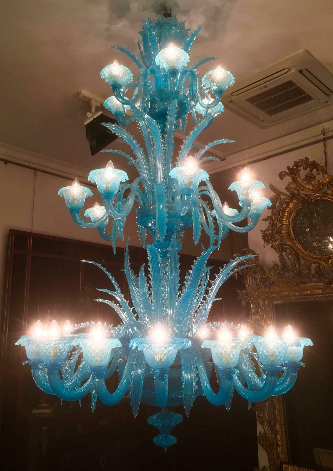Late 20th Century Murano Glass Italian "Queen Turquoise" Chandelier, 1980s photo vinterior