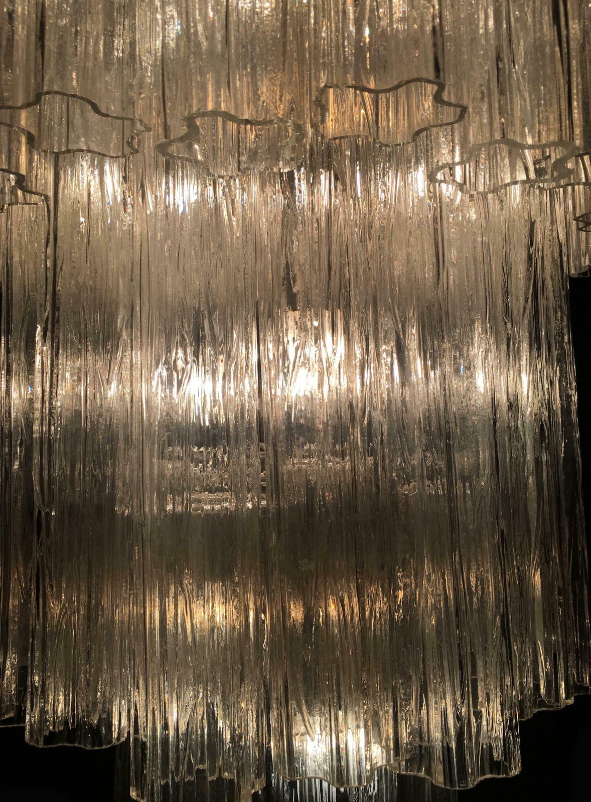 Pair Venetian Tronchi Chandeliers Style Toni Zuccheri 48 Glasses Murano 1990 photo vinterior