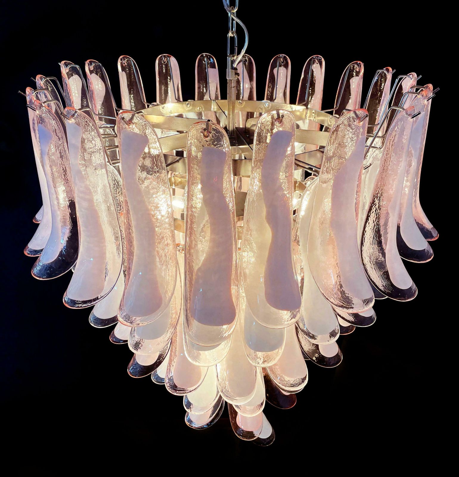 Fabulous Pair Of Italian 75 Pink And White Petal Chandeliers, Murano photo vintage
