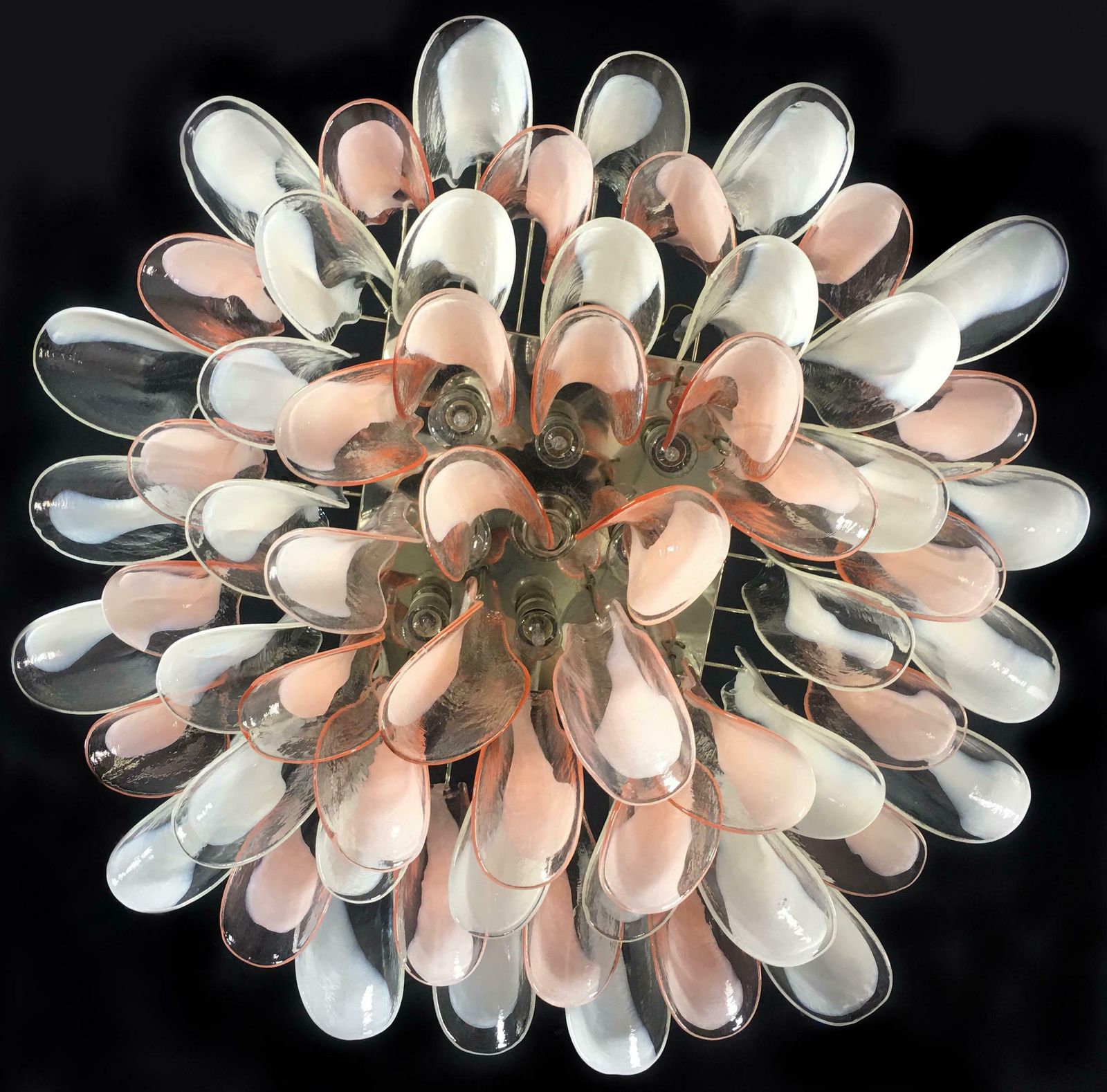 Pair ''Flamingo'' 64 Petal Italian Chandeliers Ceiling Lights, Murano photo vinterior