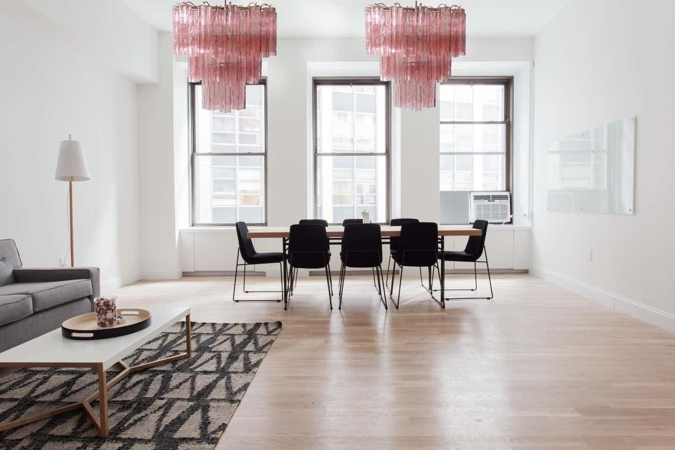 Pair Tronchi Chandeliers Toni Zuccheri Style, 48 Pink Glasses, Murano, 1990 photo vinterior
