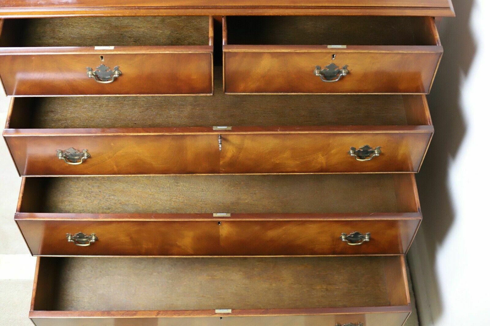photo furniture George  III Style  Mahogany Chest Of Drawers Made By Bevan Funell Reprodux