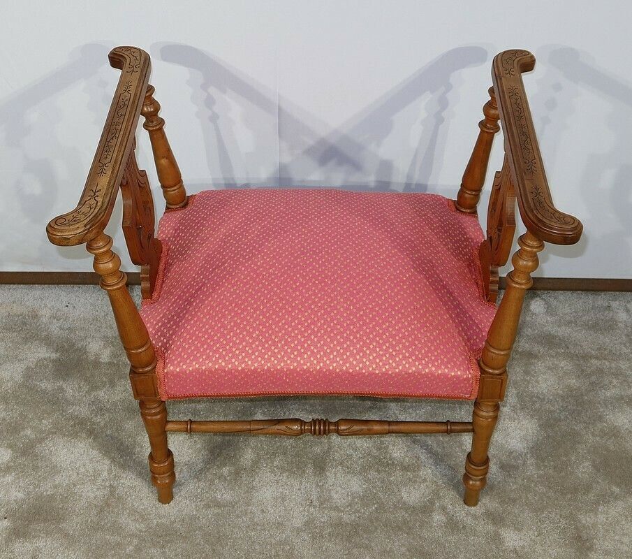 2039.4 Small Bench With Armrests In Solid Walnut, 19th Century photo