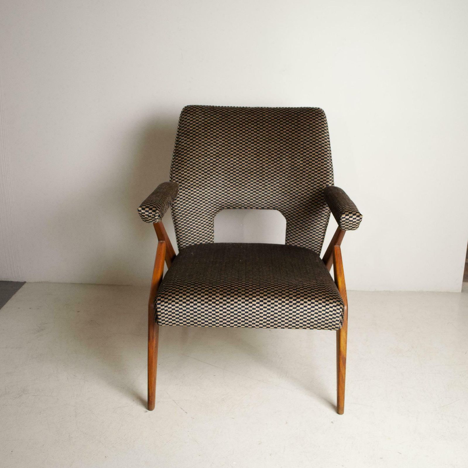 Antonino Gorgone Italian Mid Century Armchairs photo Furniture