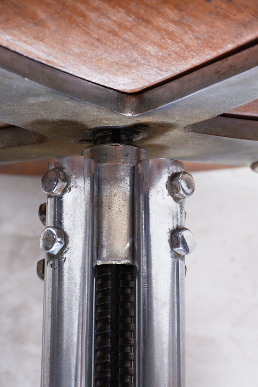 Restored Beech Swivel Piano Stool By Mücke   Melder, Czechia, 1930s photo vinterior