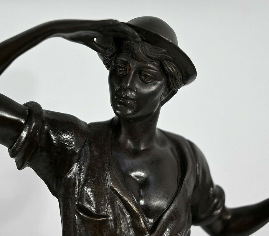 Bronze “The Reaper”, Signed E.Aizelin – 2nd Part Of The 19th Century photo vintage