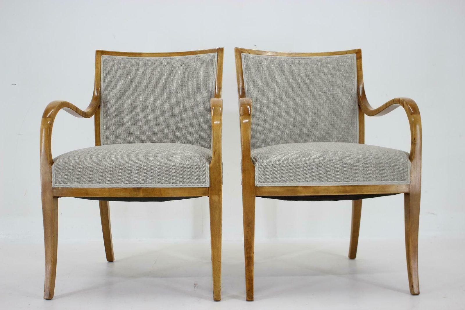 1950s Pair Of Frits Henningsen Armchairs In Birch Wood ,Denmark photo vinterior