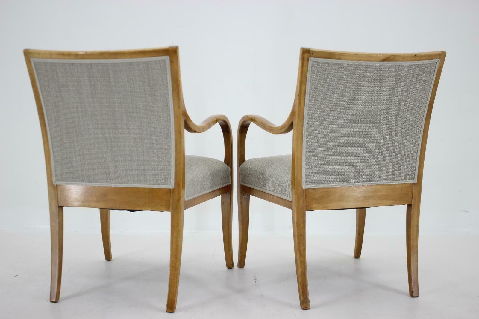6605.0 1950s Pair Of Frits Henningsen Armchairs In Birch Wood ,Denmark photo