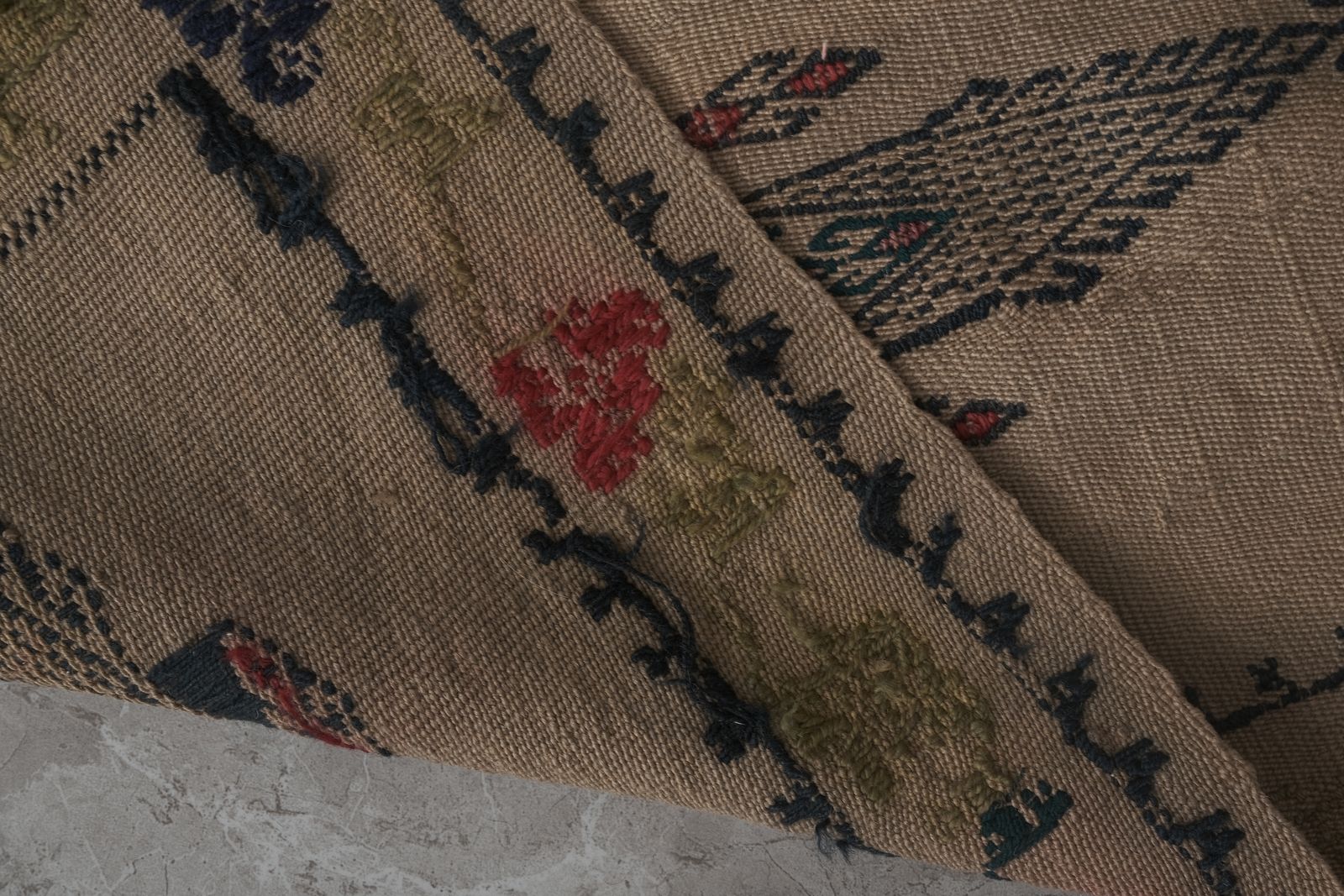 Mid 20cty Vintage Camel Turkish Kilim Rug 2'7'' X 13'4'' photo vintage