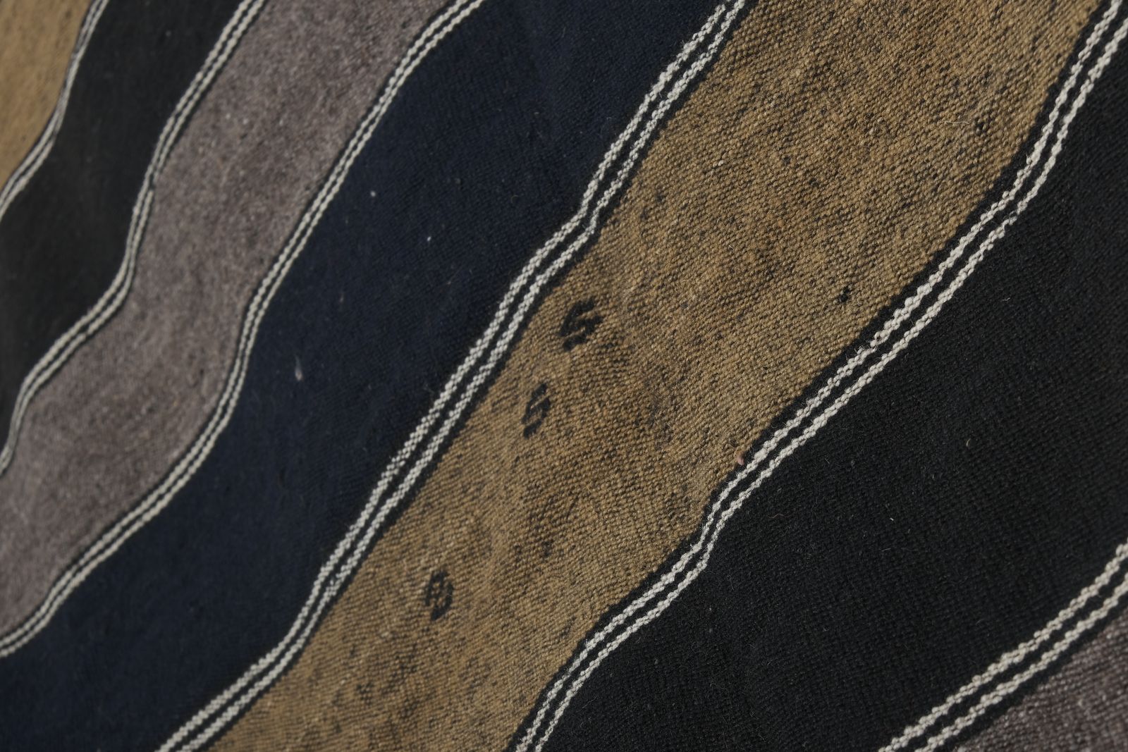 photo furniture Turkish Striped Kilim Rug 6'2''X11'3''