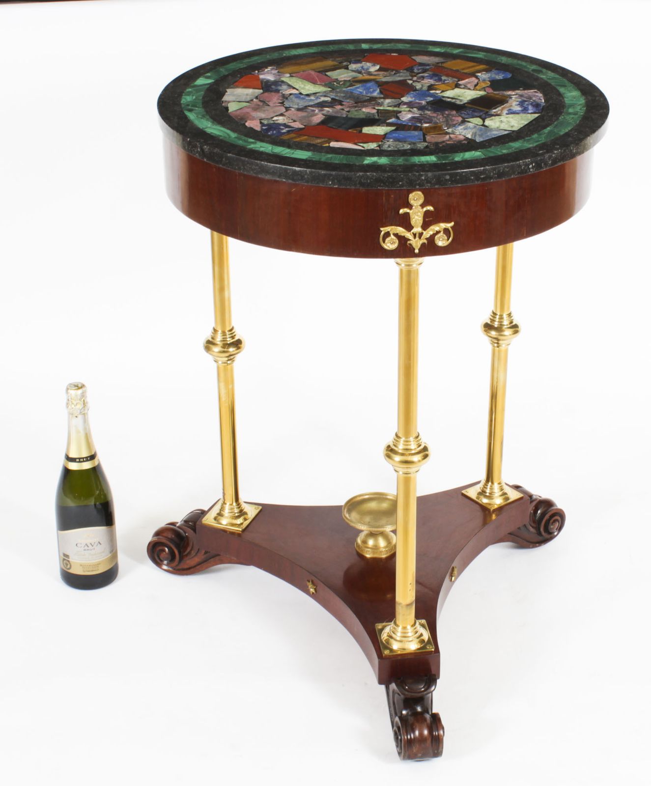 photo vintage Antique Italian Pietra Dura Occasional Table Early 20th Century