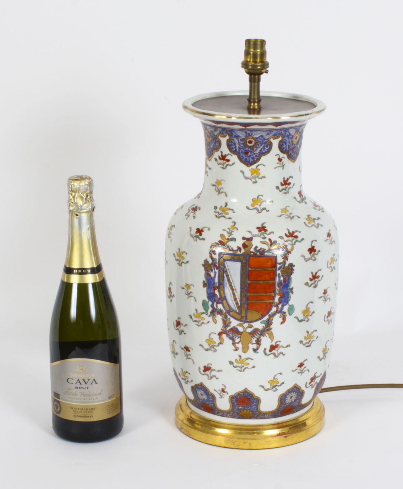 photo furniture Antique French Samson Hand Painted & Gilt Porcelain Lamp C.1880 19th C