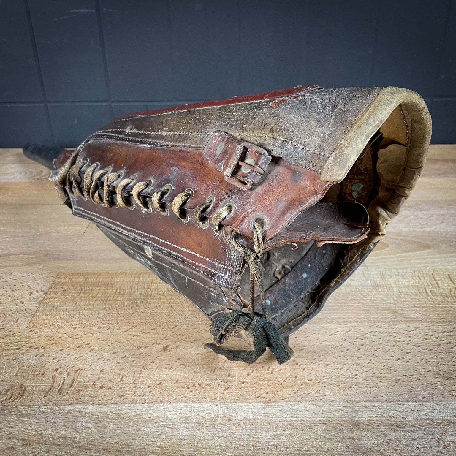 photo for sale Houten Beenprothese, Antiek – Ca. 1900